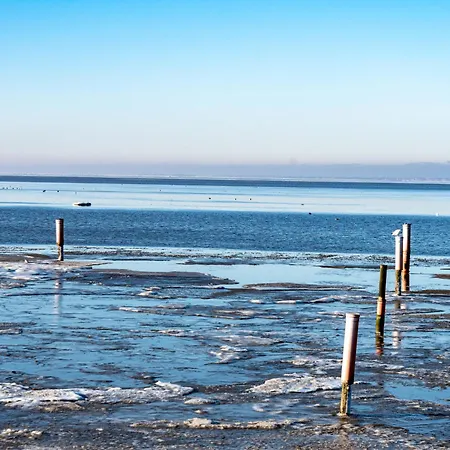 Stark-2 By Interhome נורדייך